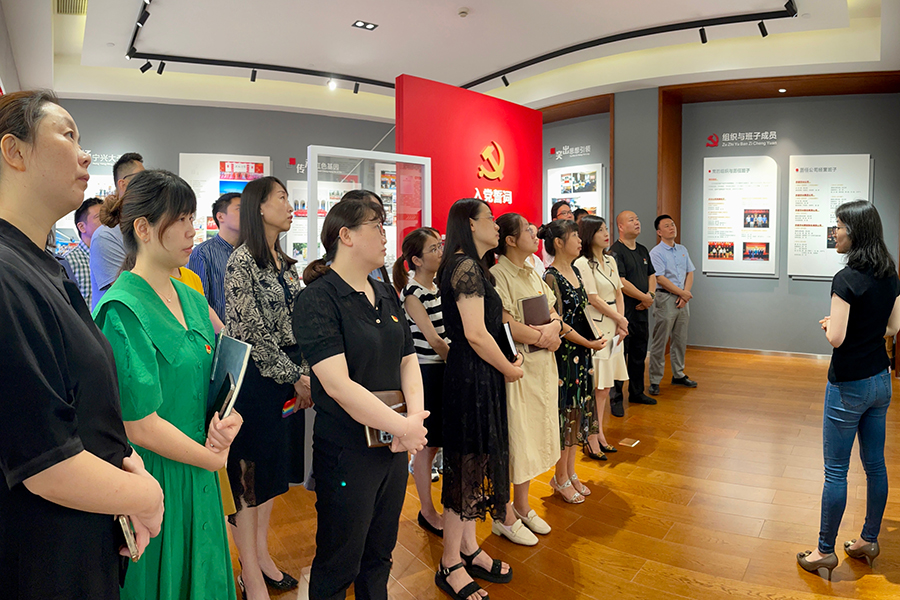 砥礪奮進新征程 喜迎黨的二十大 —— 貿易集團各黨支部積極開展主題黨日活動
